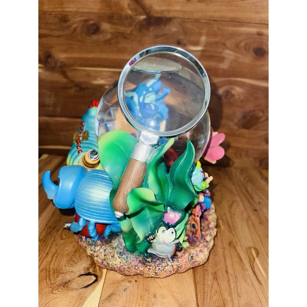 VTG 1998 Disney Pixar A Bug's Life Snow Globe Musical Box. Randy Newman